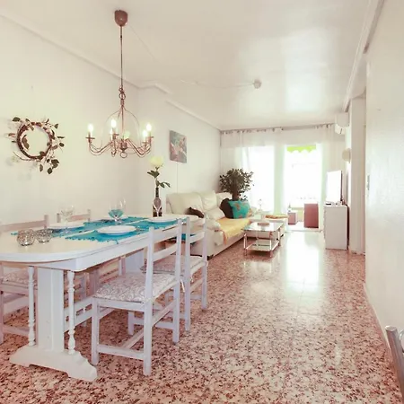 3 Bedroom Stunning In Apartment